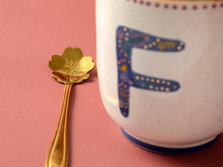 Cană, Letter F, porțelan, 500 ml, multicolor