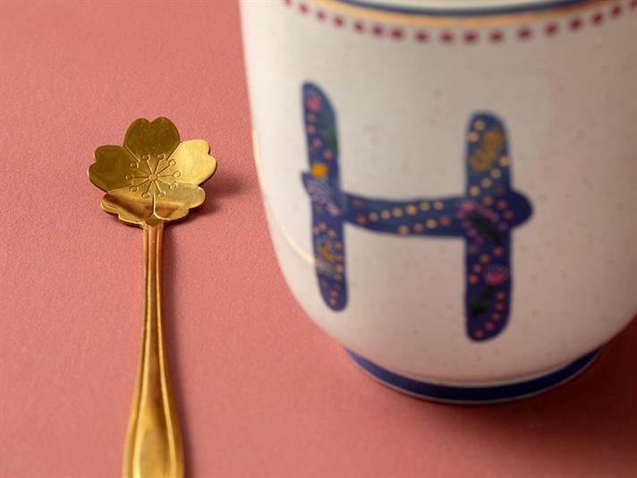 Cană, Letter H, porțelan, 500 ml, multicolor