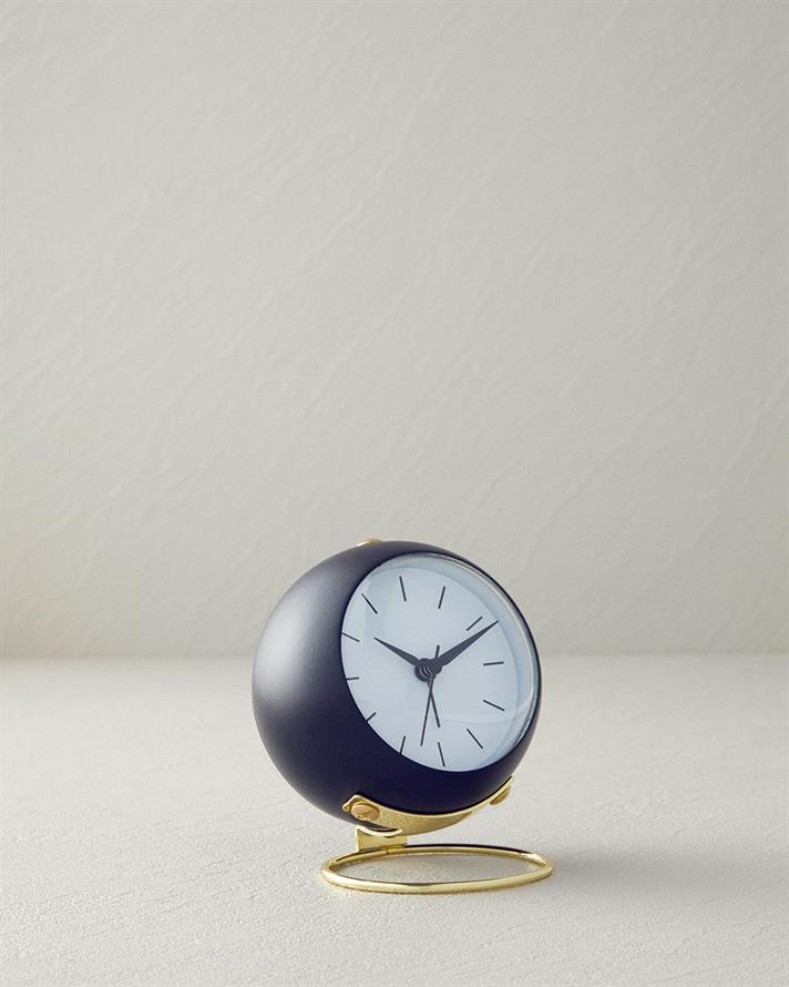 Dotsy Metal Table Clock Black