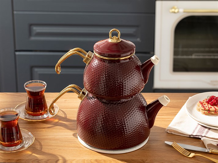 Ceremony Enamel Tea Pot 1,1 Litre + 2,3 Litre Claret Red
