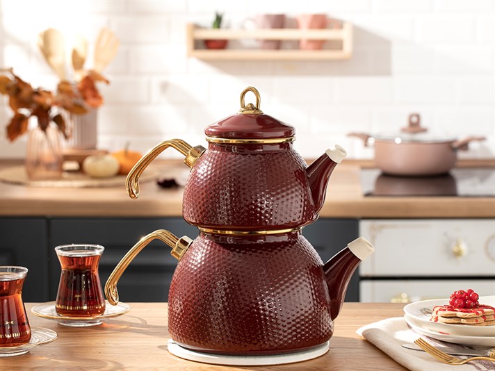 Ceremony Enamel Tea Pot 1,1 Litre + 2,3 Litre Claret Red