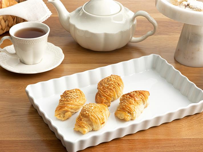 Classy Porcelain Oven Cover 31 cm White