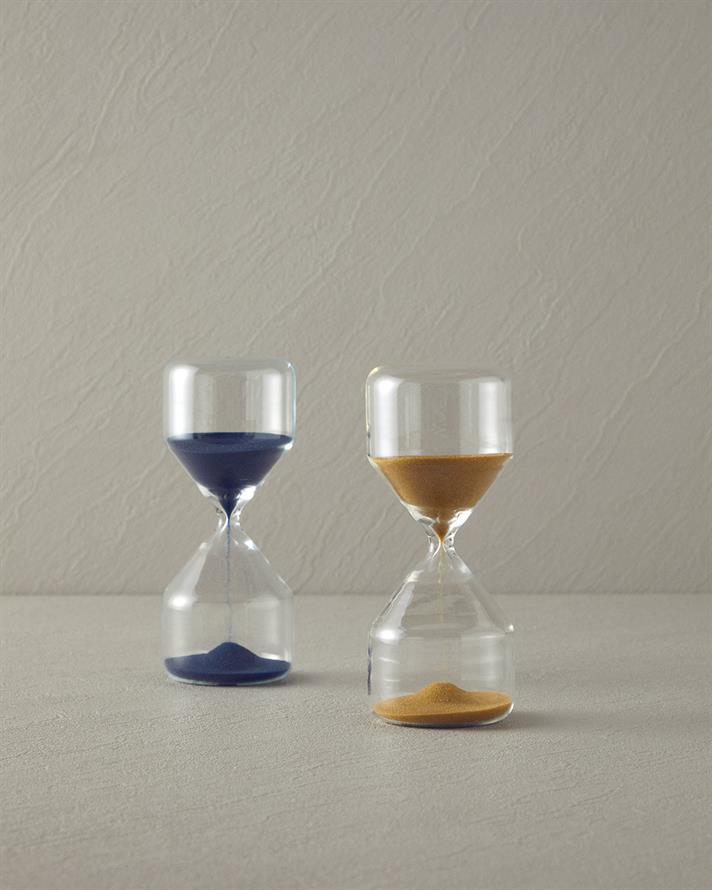 Natural Glass 15 min Hourglass 7x7x17 cm Brown