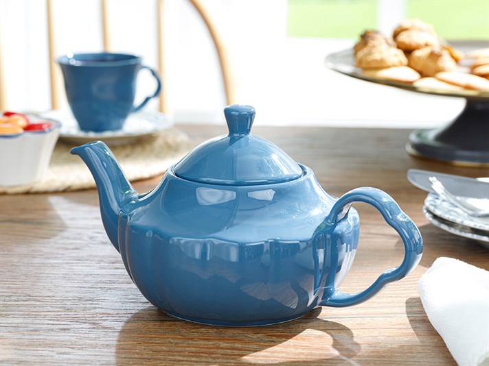 Clover Blue Porcelain Pot 1000 ml White-Blue