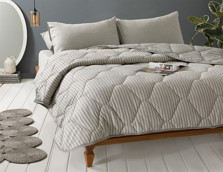 Comfy Stripe  Ață vopsită  King Size 240x220 cm Gri.