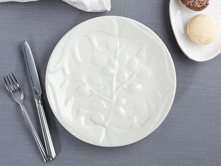 Pine Cone Stoneware Plate Beige