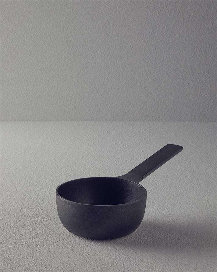 Prime Cast Aluminum Sauce Pan 16 cm Black