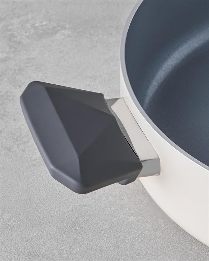 Ceramică Cratiță 26 cm Crem.