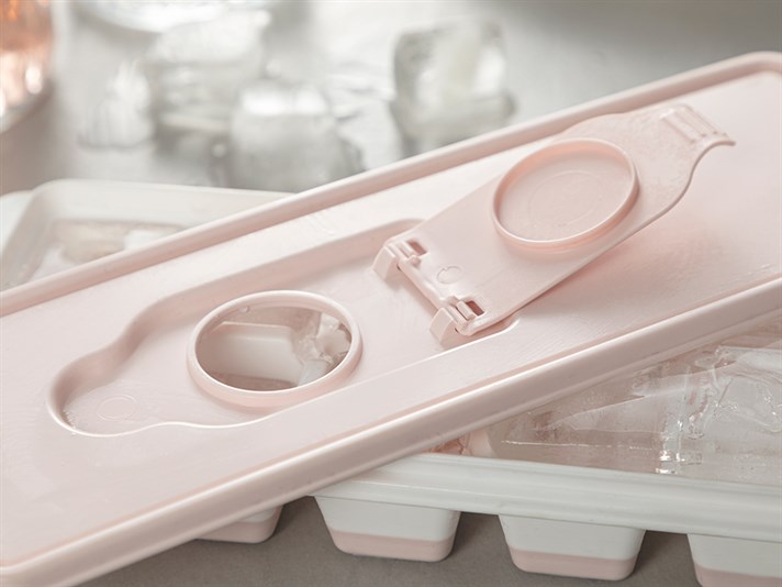 Creative Plastic Capped Ice Mould 8,9x25,3x3,9 cm Powder