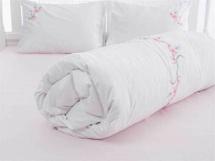 crin Brodat Double Set Lenjerie De Pat 200x220 cm Roz