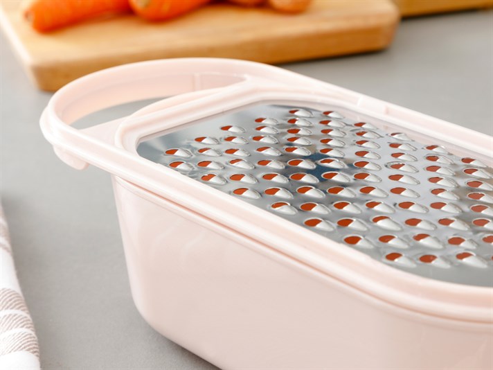 Lily Plastic chambered Grater 23 cm Powder