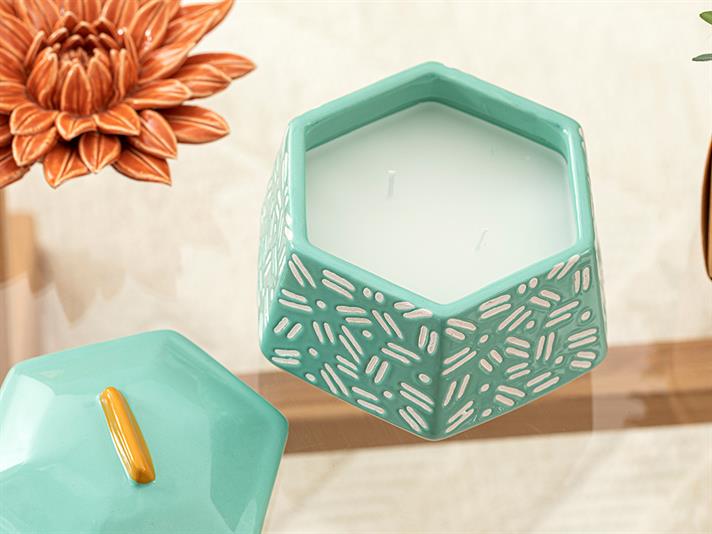 Lumânare parfumată, Crispy, 9 cm, verde