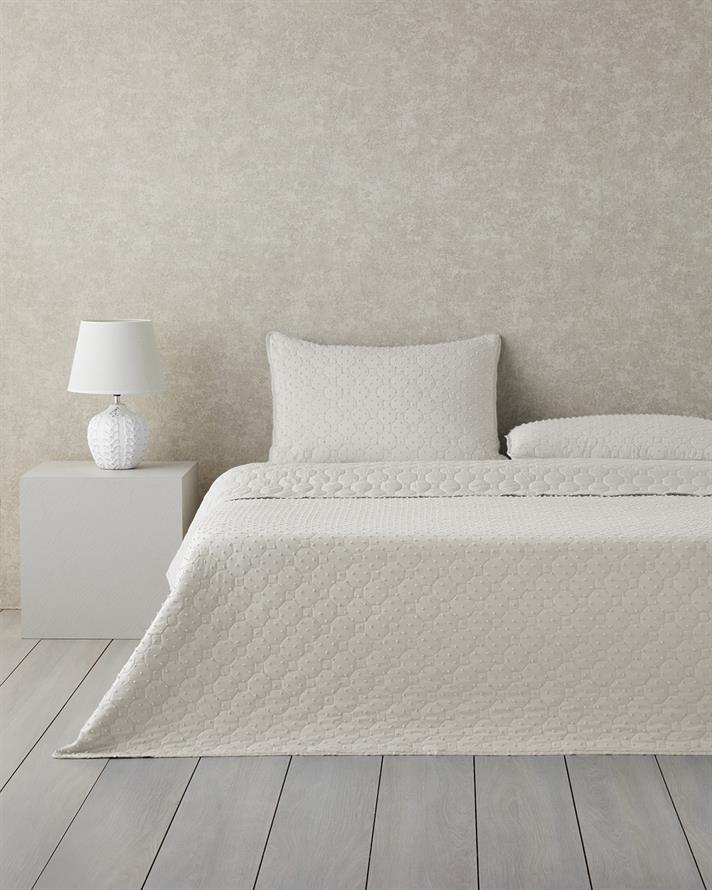 Set cuvertura pat cu fete de perna, pentru doua persoane, Amabile, poliester, 200x220 cm, crem