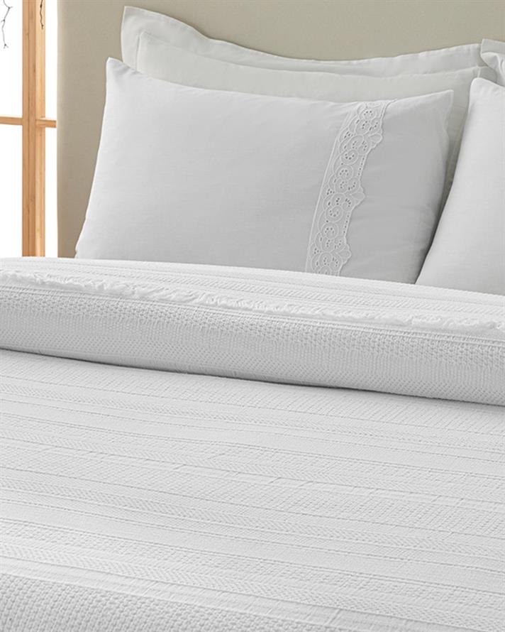 Jacquard Cotton Double Person Bed Cover 220x240 cm White