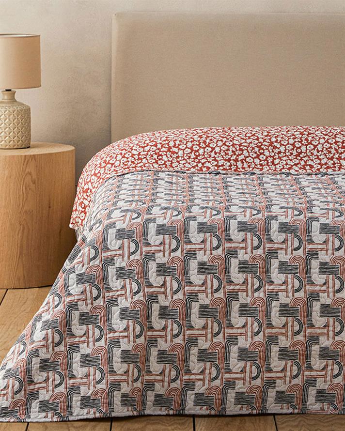 Cuvertura pat reversibila pentru doua persoane, Flowery Modern, poliester, 200x220 cm, terracotta