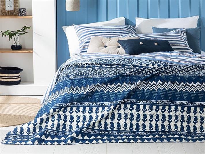 Cuvertura pat reversibila pentru o persoana, Mystic Mosaic, poliester, 160x220 cm, indigo