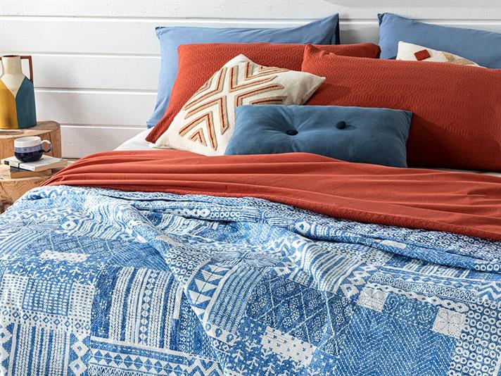 Cuvertura pat reversibila pentru o persoana, Coastal Patch, poliester, 160x220 cm, bleu