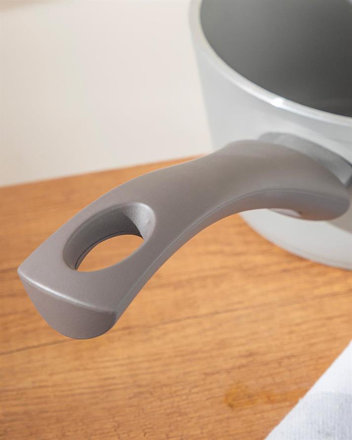 destul de Aluminiu Cratiță Sosuri 14 cm Gri