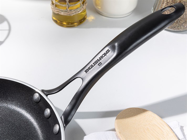 Diamond Aluminum Non-stick Pancake Pan 20 cm Black