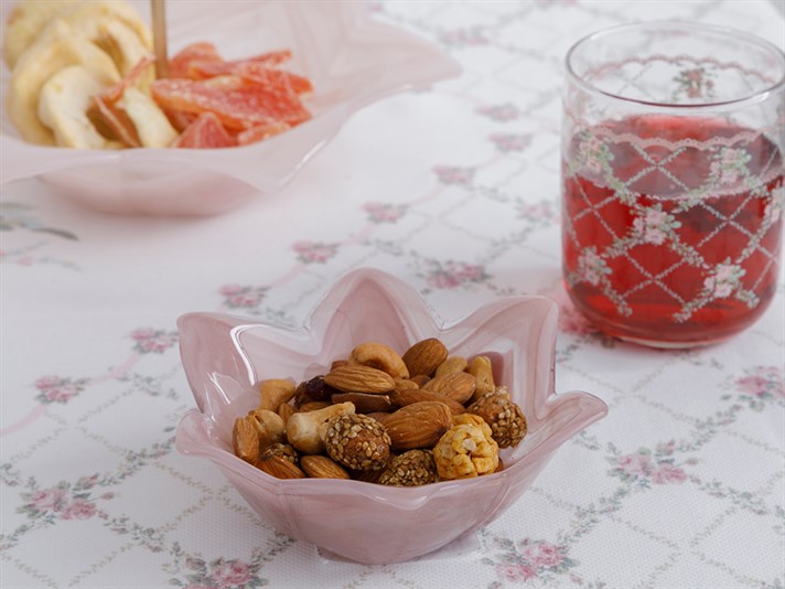 Pure Love Glass Snack Bowl 13 cm Powder