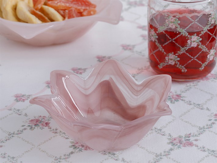 Pure Love Glass Snack Bowl 13 cm Powder