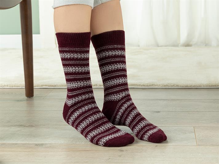 Winter Stripe Cotton Women Long-Calf Socks 36-40 Damson