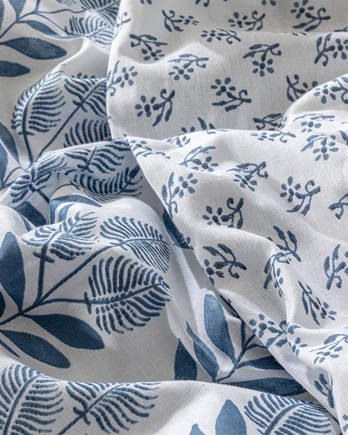 Eternal Harmony Cu Bumbac King Size Set Lenjerie De Pat 240x220 cm Indigo.