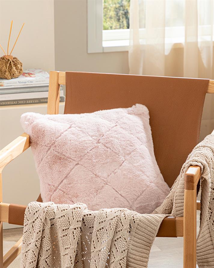 Față de pernă decorativă, Soft Touch, blană artificială, 45x45 cm, roz pudră
