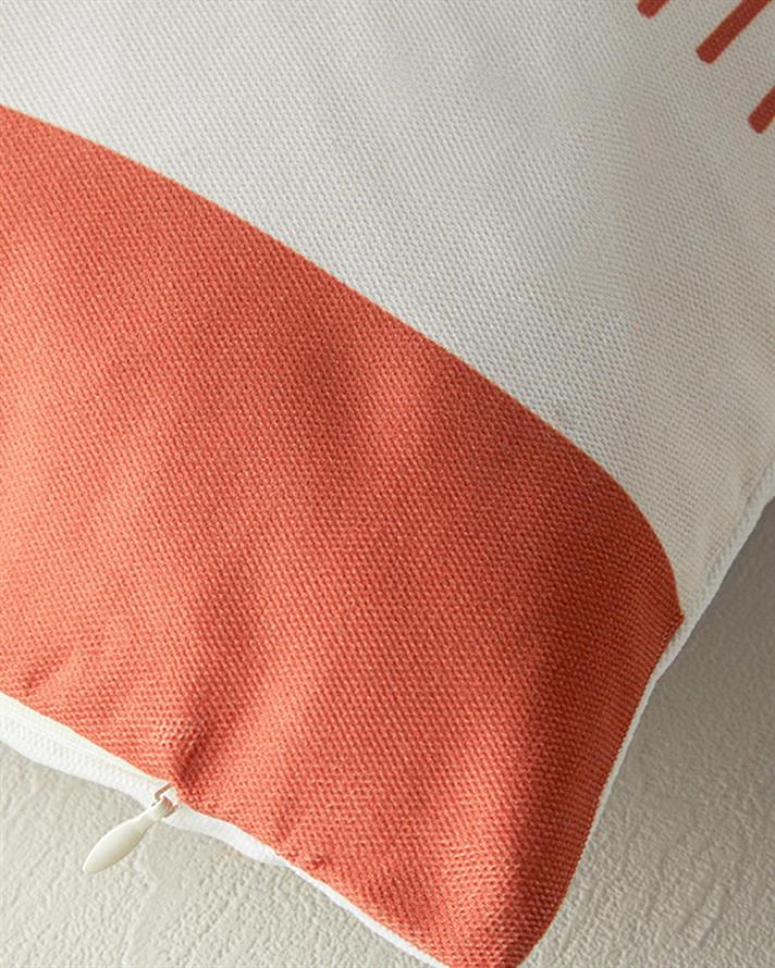 Față de pernă decorativă, Vika, poliester, 45x45 cm, negru-cărămiziu