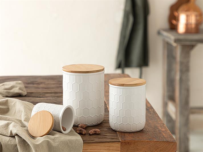 Honeycomb Dolomite Cruet 9,5x9,5x12,5 cm White
