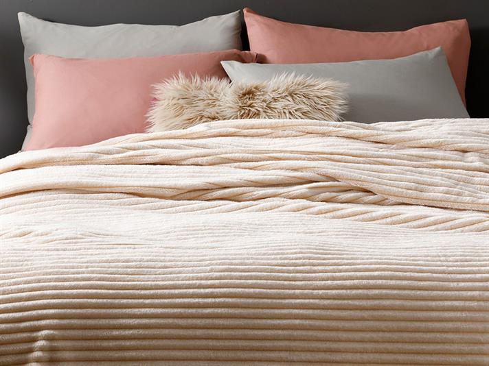 Fancy Plain Super Soft Double Person  PĂTURĂ 200x220 cm Miere
