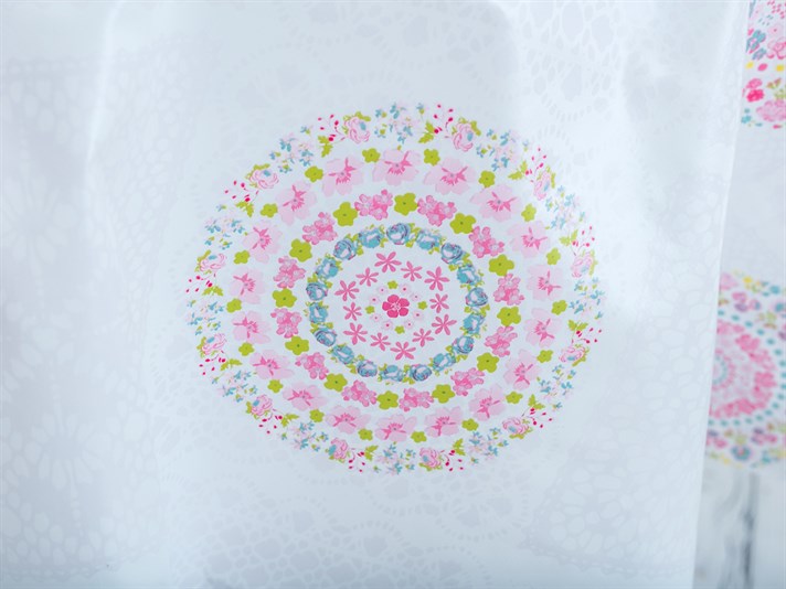 Farmecul creol PVC Față de Masă 140 cm White-Pink