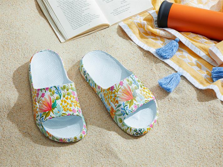 Fiona Women Beach Slipper 38 White