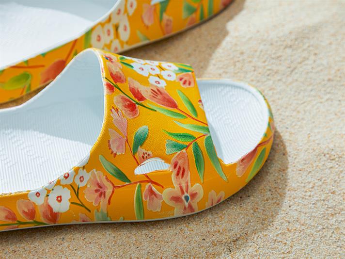 Fiona Women Beach Slipper 39 Yellow