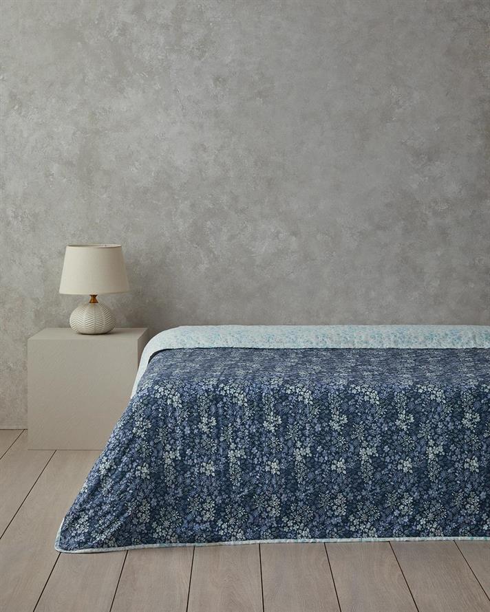 Cuvertura pat reversibila, pentru doua persoane, Floral Harmony, poliester, 200x220 cm, bleu-albastru