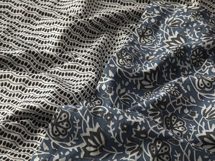 Floral Trail Clătite King Size Set Lenjerie De Pat 240x220 cm + 80x80 cm Albastru