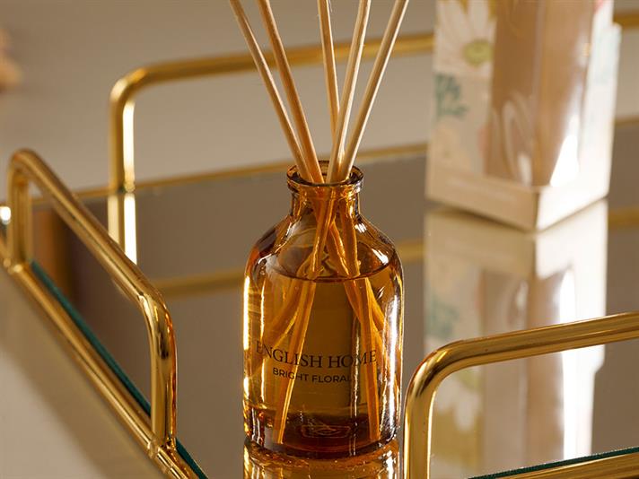 Flori luminoase Parfum De Cameră Cu Bețișoare 50 ml Chihlimbar