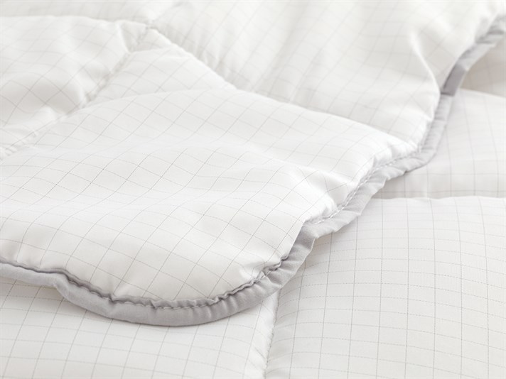 Free  Antistres  Super King  PLAPUMĂ 255x215 Cm White