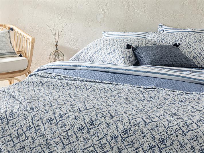 Set cuvertură pat cu fețe de pernă, King size, Gem Roses, poliester, 240x220 cm, İndigo