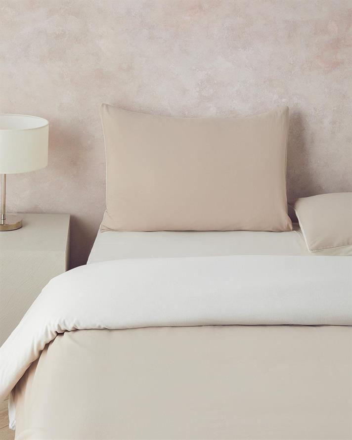 Lenjerie de pat completă, pentru două persoane, Placid, bumbac, 200x220 cm/ 160x200 cm/ 50x70 cm, bej-crem