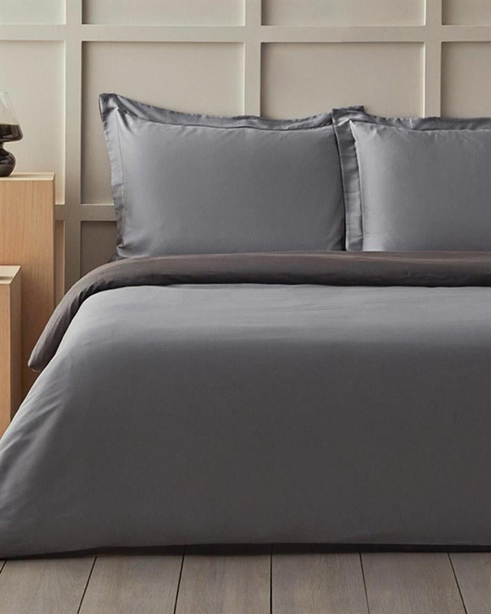 Lenjerie de pat completa King Size, Glorious, matase, 240x220 cm/180x200 cm/50x70 cm, gri