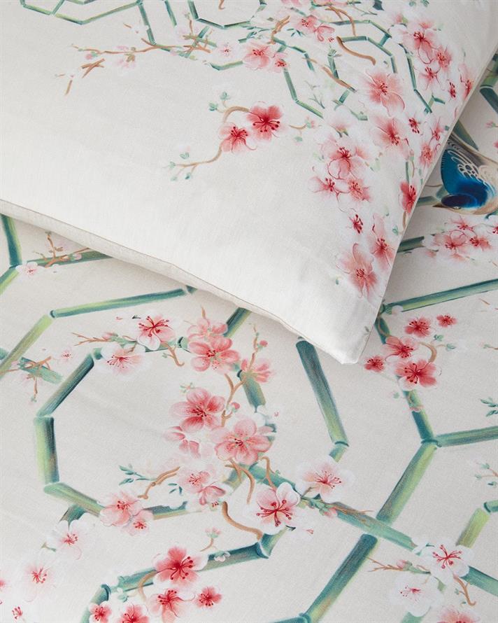 Lenjerie de pat completa pentru doua persoane, Sakura Fence, bumbac-viscoza, 200x220 cm/160x200 cm/50x70 cm, crem