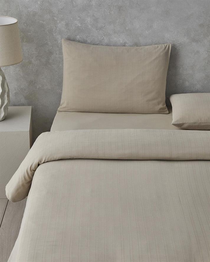 Lenjerie de pat completa pentru doua persoane, Diamond Silky, bumbac-viscoza, 200x220 cm/160x200 cm/50x70 cm, bej