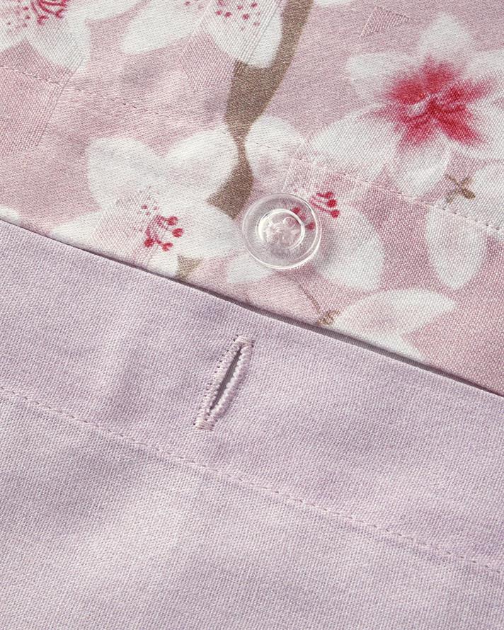 Lenjerie de pat completa pentru doua persoane, Sakura Komorebi, bumbac-viscoza, 200x220 cm/160x200 cm/50x70 cm, roz