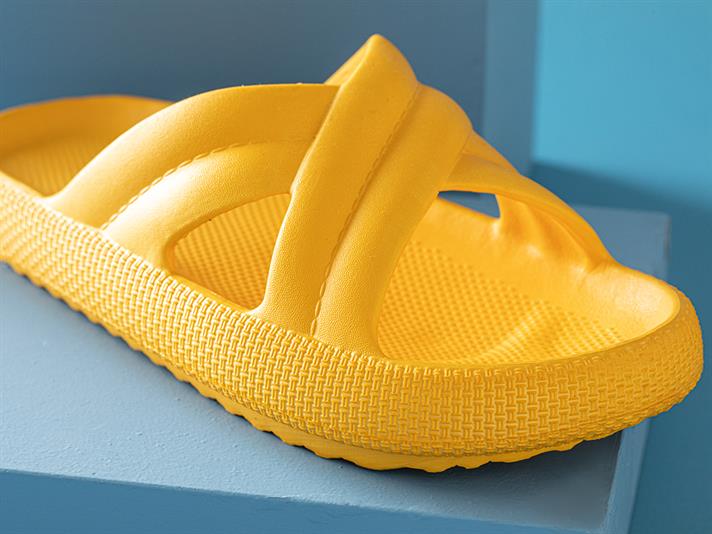 Lily Sandale Damă, 37, Gri-Roz