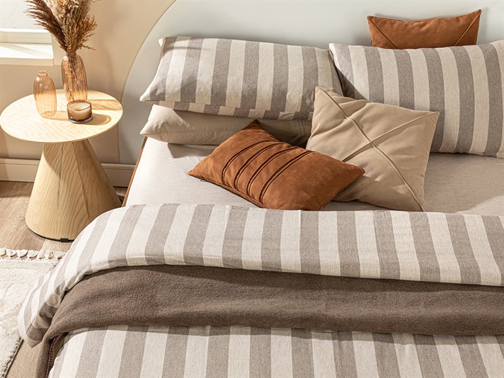 Linea Bold Stripe Twill Double Person  SET LENJERIE DE PAT 200x220 cm Brown,