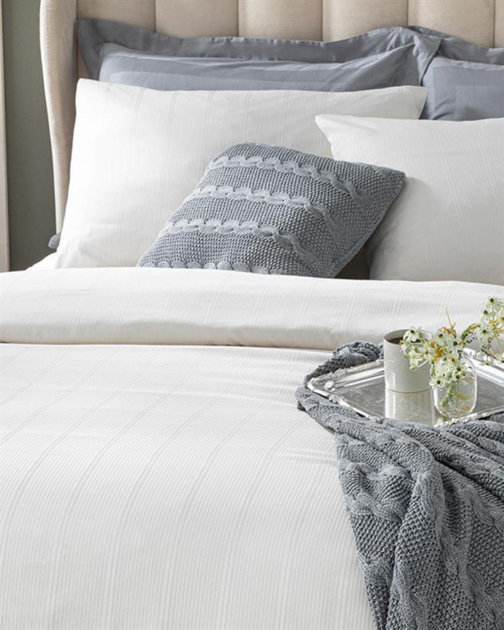 Listra Set Lenjerie De Pat King Size - Set Lenjerie De Pat Bumbac | English Home, 240 x 220 cm, Ivory