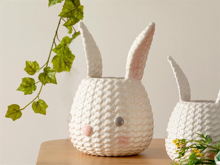 Lovely Bunny Flowerpot White