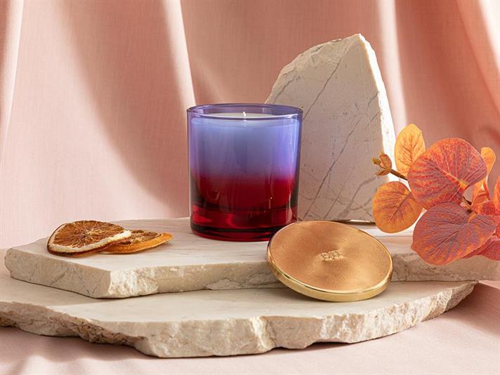 Lumânare parfumată, Estella, 220 g, roșu - bleu