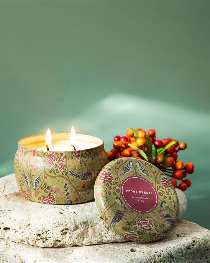 Lumanare parfumata, Peony Breeze, 227 gr, galben